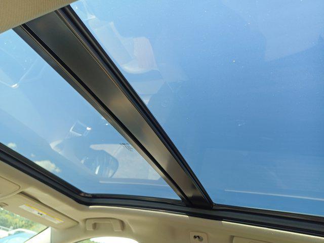 used 2010 Cadillac SRX car