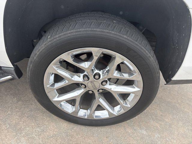 used 2018 GMC Yukon car, priced at $28,995