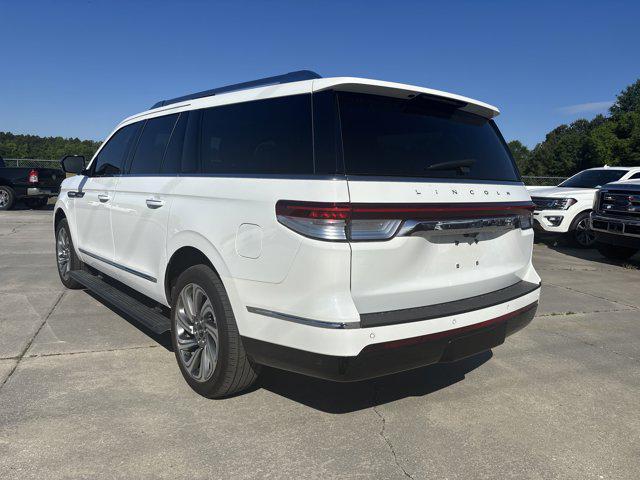 used 2023 Lincoln Navigator car