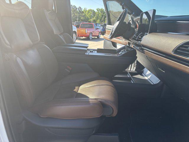used 2023 Lincoln Navigator car