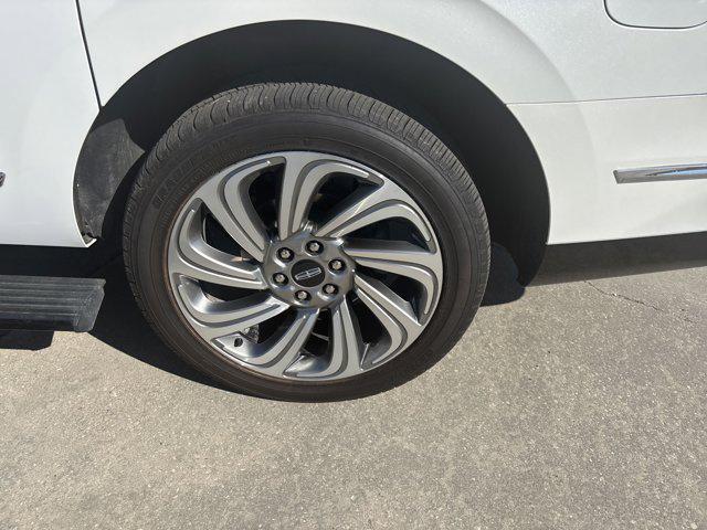 used 2023 Lincoln Navigator car