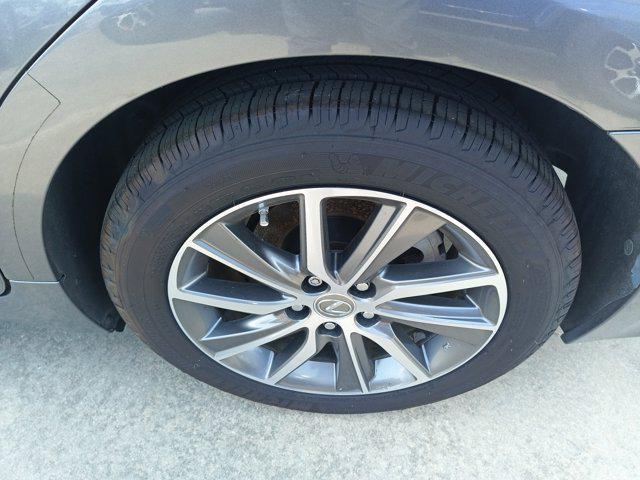 used 2016 Lexus ES 300h car, priced at $16,995