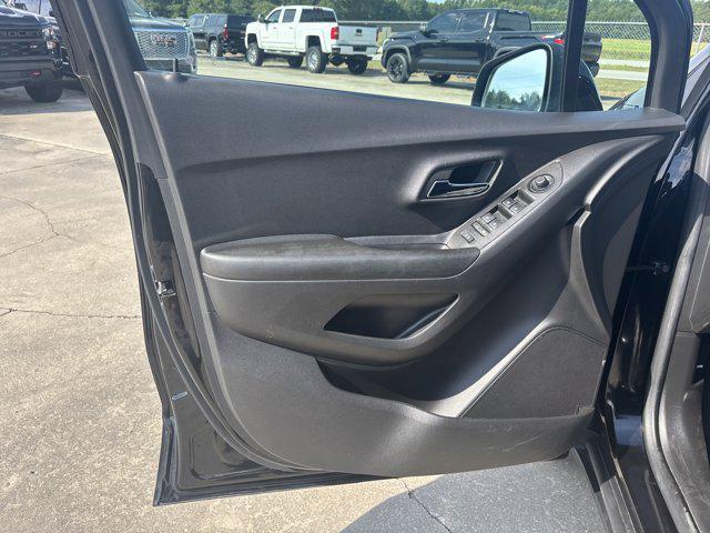 used 2022 Chevrolet Trax car