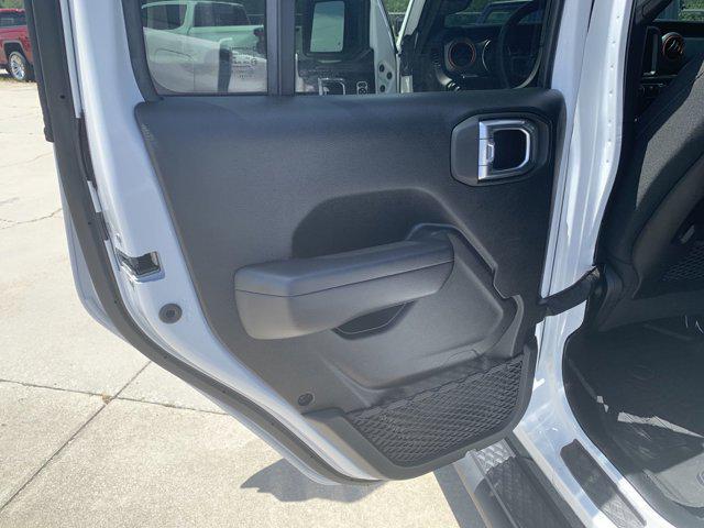 used 2021 Jeep Gladiator car