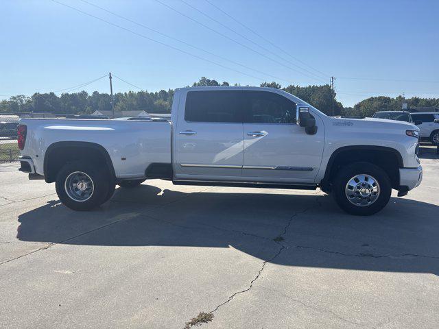 used 2025 Chevrolet Silverado 3500 car, priced at $89,995