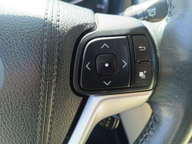 used 2015 Toyota Highlander car