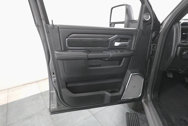 new 2025 Ram 2500 car, priced at $81,476