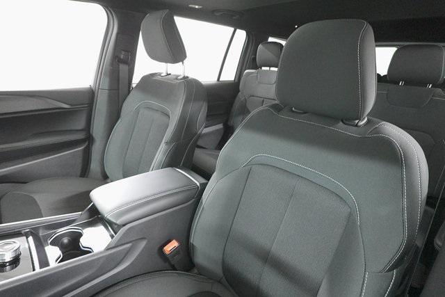 new 2025 Jeep Grand Cherokee L car, priced at $41,358