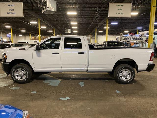 new 2024 Ram 3500 car, priced at $46,667