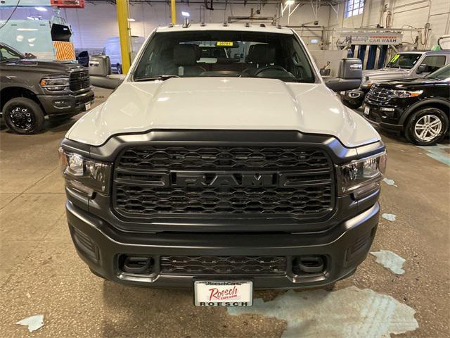 new 2024 Ram 3500 car, priced at $46,667