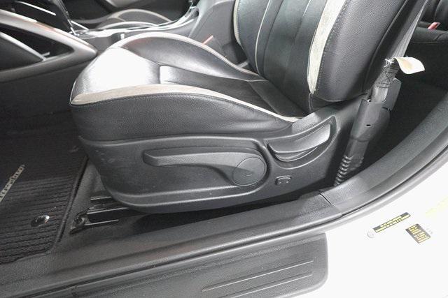 used 2013 Hyundai Veloster car, priced at $7,495