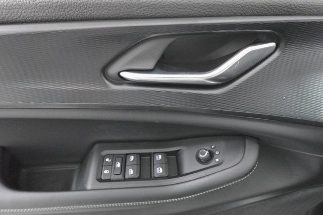 new 2025 Jeep Grand Cherokee car, priced at $38,005