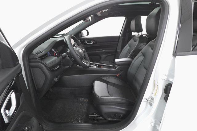 new 2025 Jeep Compass car, priced at $34,190