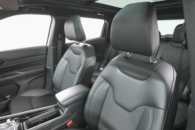 new 2025 Jeep Compass car, priced at $34,190