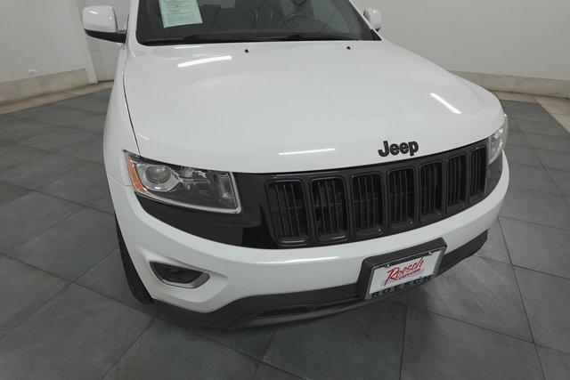 used 2015 Jeep Grand Cherokee car, priced at $13,797