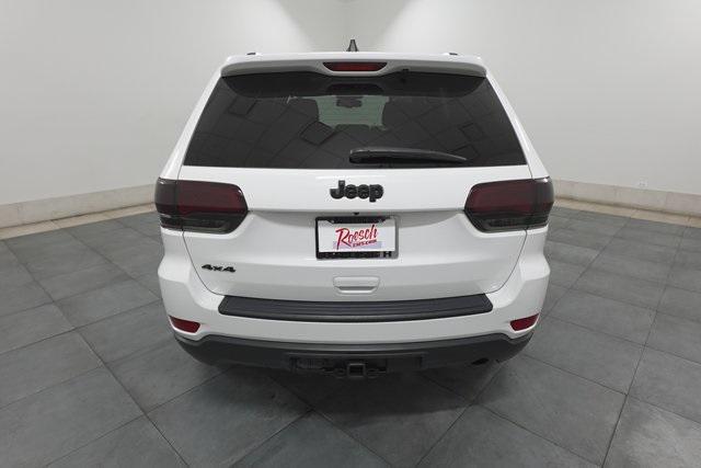 used 2015 Jeep Grand Cherokee car, priced at $13,797