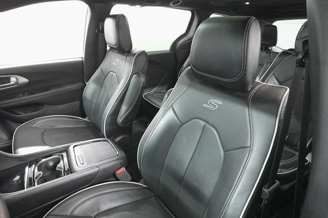 used 2024 Chrysler Pacifica Hybrid car, priced at $37,995