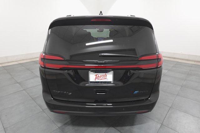 used 2024 Chrysler Pacifica Hybrid car, priced at $37,995