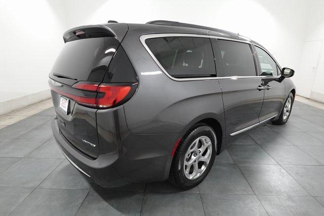 used 2023 Chrysler Pacifica car, priced at $38,395