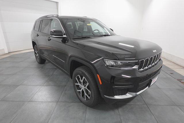 new 2025 Jeep Grand Cherokee L car, priced at $45,654