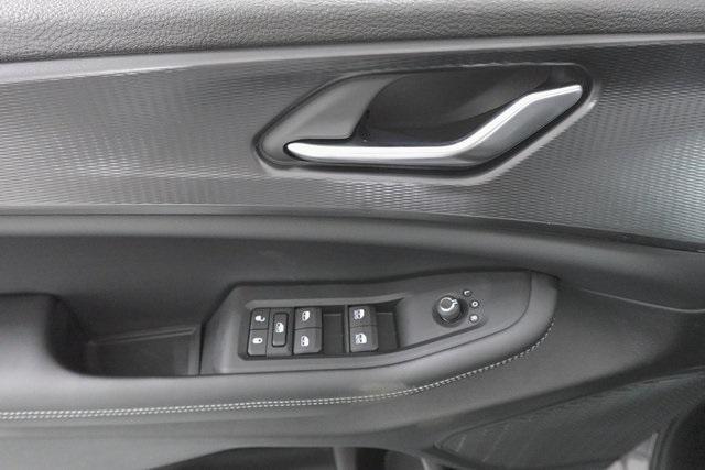 new 2025 Jeep Grand Cherokee car, priced at $38,491