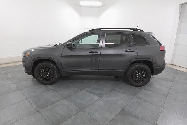 used 2023 Jeep Cherokee car, priced at $25,995