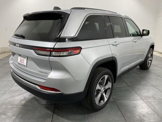 new 2024 Jeep Grand Cherokee car, priced at $43,869