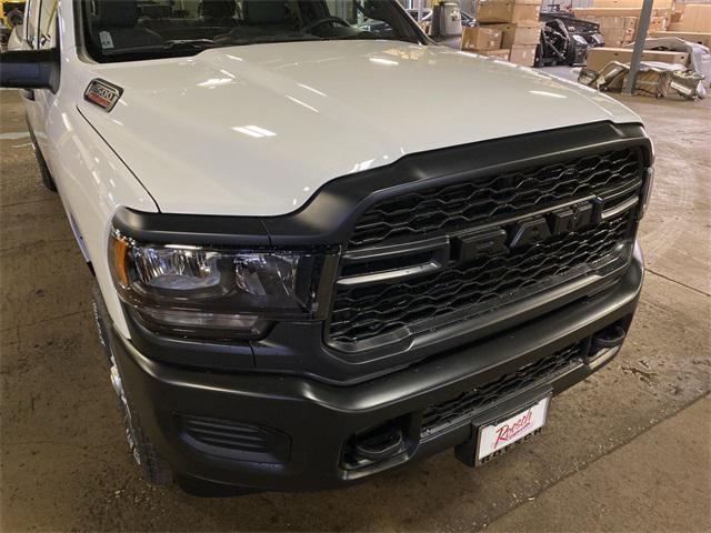 new 2024 Ram 3500 car, priced at $46,667