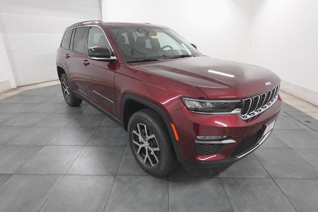 new 2025 Jeep Grand Cherokee car, priced at $50,010