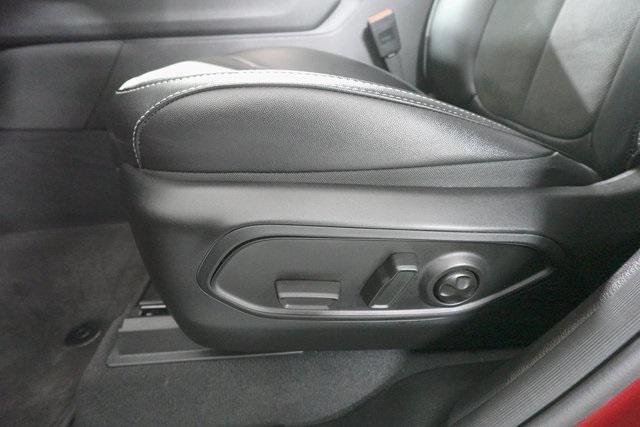 used 2024 Jeep Grand Cherokee car, priced at $37,995