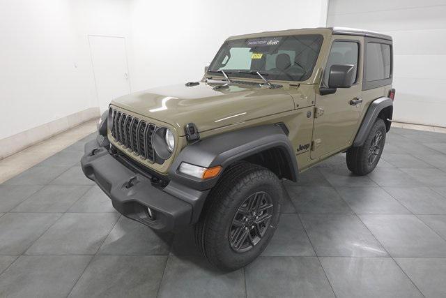 new 2025 Jeep Wrangler car, priced at $41,104