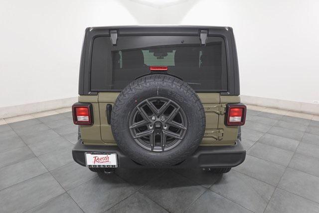 new 2025 Jeep Wrangler car, priced at $41,104