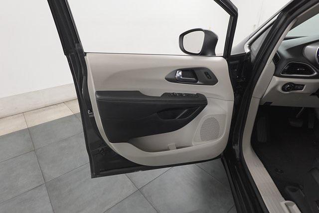 used 2023 Chrysler Pacifica car, priced at $25,397