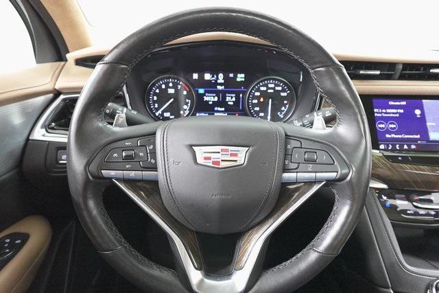 used 2022 Cadillac XT6 car, priced at $37,995