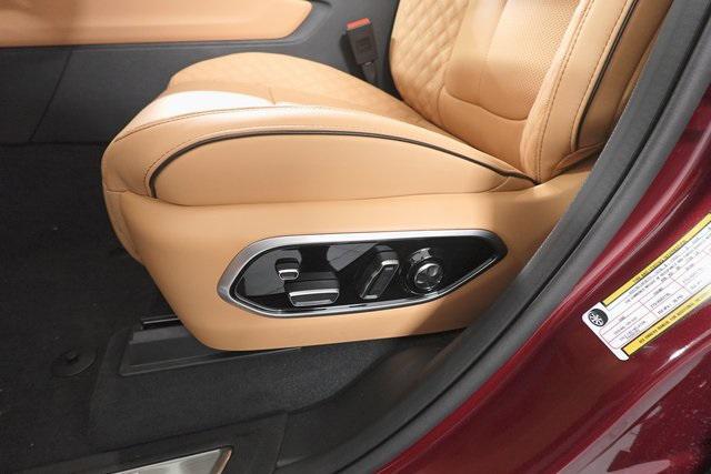 new 2025 Jeep Grand Cherokee L car, priced at $61,196