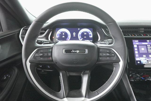 used 2024 Jeep Grand Cherokee L car, priced at $40,995