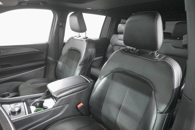 used 2024 Jeep Grand Cherokee L car, priced at $40,995
