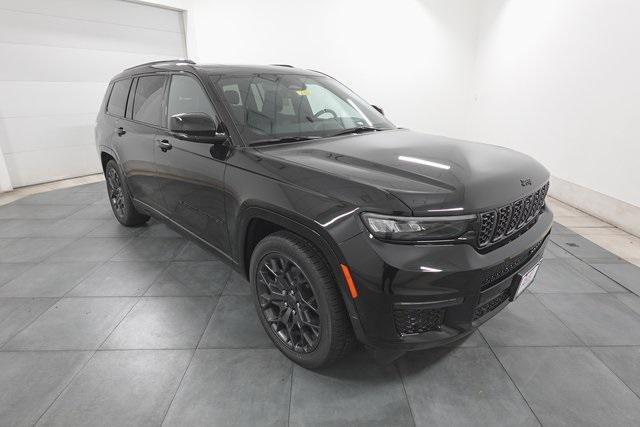 new 2025 Jeep Grand Cherokee L car, priced at $61,196