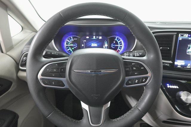 used 2023 Chrysler Pacifica Hybrid car, priced at $26,495