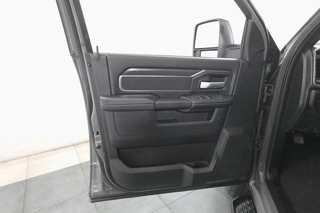 new 2025 Ram 2500 car, priced at $71,778