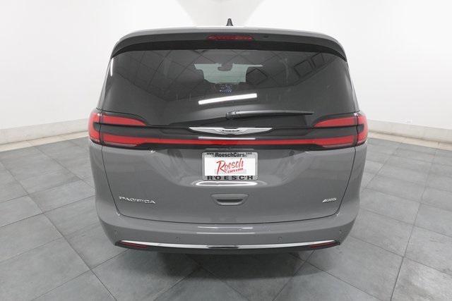 new 2025 Chrysler Pacifica car, priced at $47,810