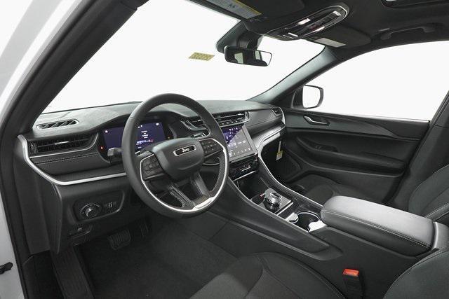 new 2025 Jeep Grand Cherokee L car, priced at $40,229