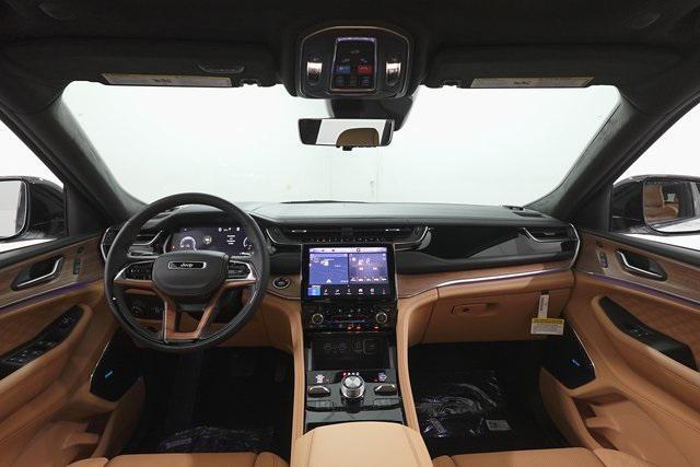 new 2025 Jeep Grand Cherokee L car, priced at $71,925