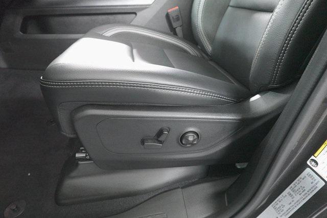 new 2025 Ram 1500 car, priced at $61,846