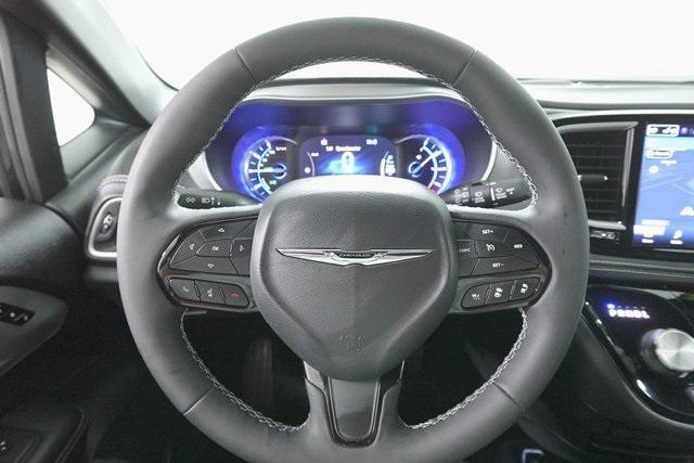 used 2024 Chrysler Pacifica Hybrid car, priced at $37,995