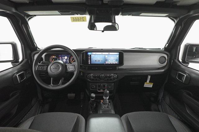 new 2025 Jeep Wrangler car, priced at $44,174