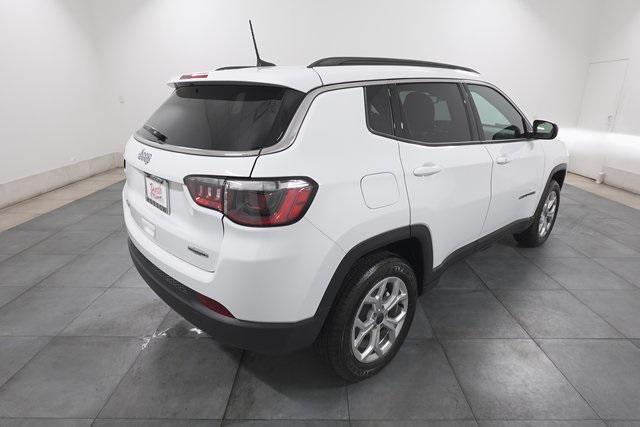 new 2025 Jeep Compass car, priced at $27,265