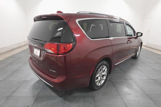 used 2018 Chrysler Pacifica car, priced at $23,995