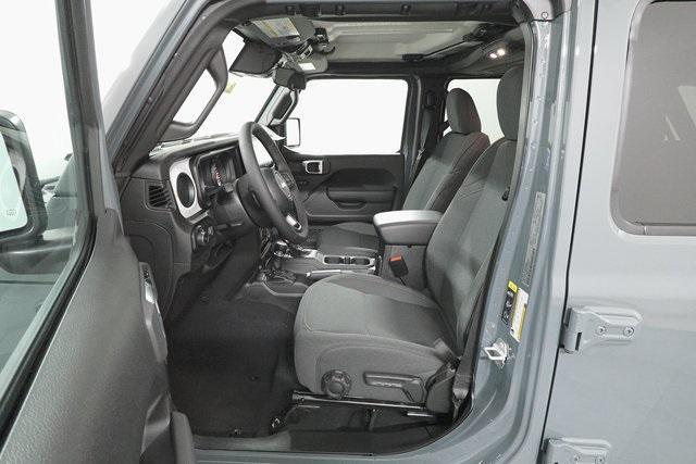 new 2025 Jeep Wrangler car, priced at $49,730