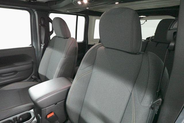 new 2025 Jeep Wrangler car, priced at $49,730